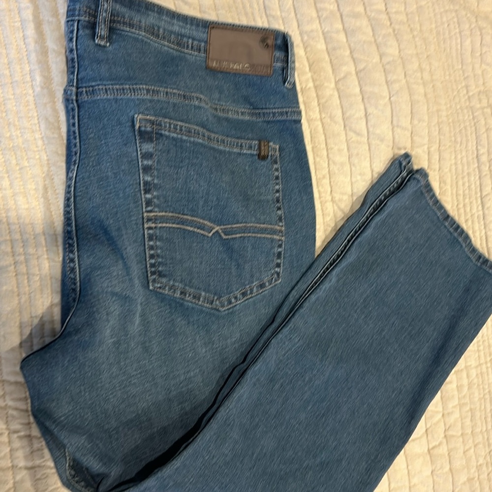 BUFFALO DAVID BITTON MEN’S JEANS JACKSON-X STRAIGHT STRETCH JEANS, SIZE 40 X 30